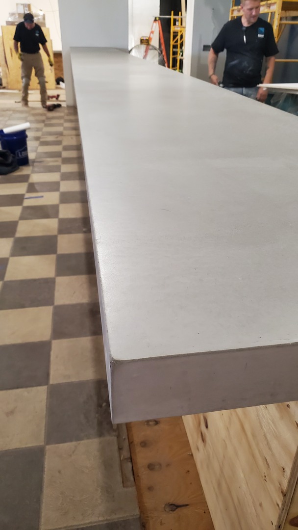 Juniper 28' Bar Top